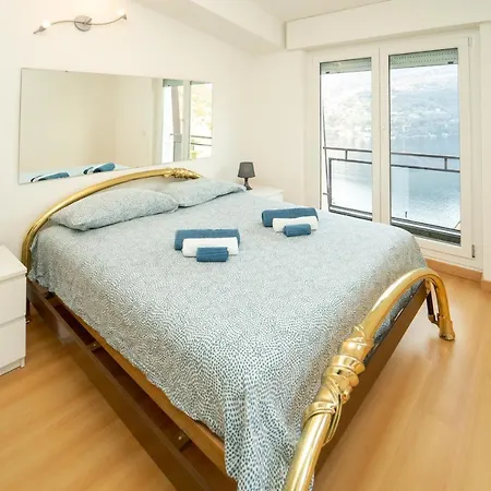 Spettacolare Loft Sul Lago Di Como Διαμέρισμα